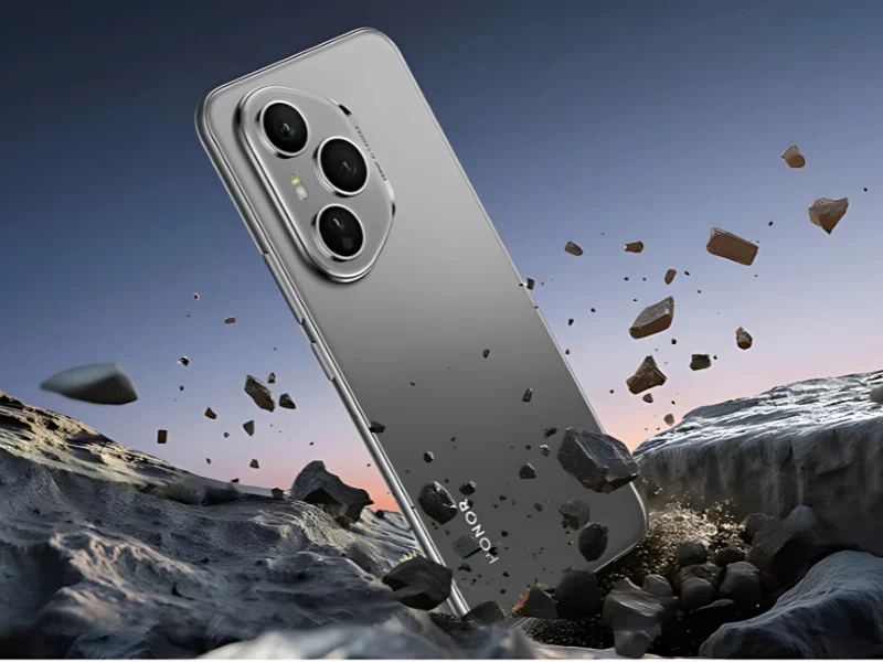 With the HONOR 400 Pro 5G, HONOR is pushing the limits of what a sub-€800 phone can deliver—massive camera hardware